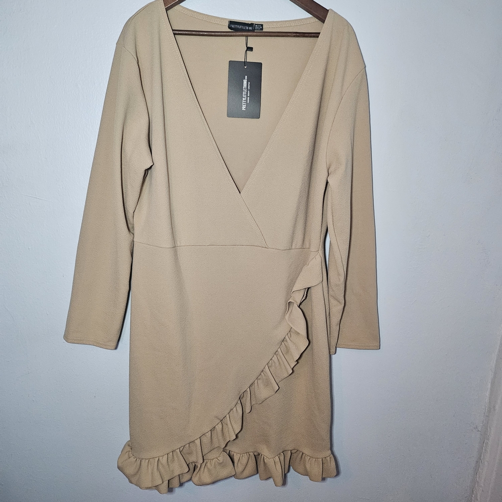 PrettyLittleThing Plus Ruffle Detail Wrap Dress – Stone – NWT